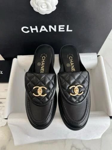 سليبر CHANEL