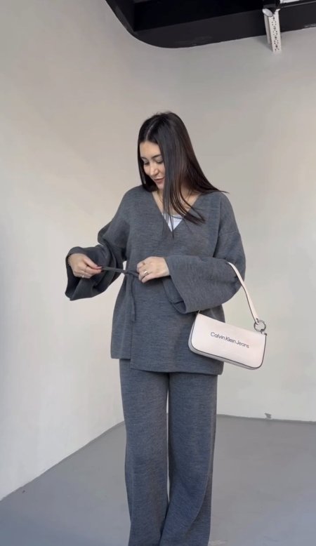 طقم صوف ربطة ع الخصر