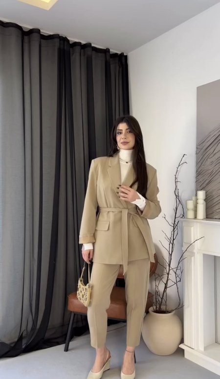 طقم رسمي طويل