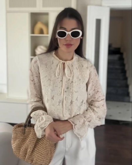 قميص صيفي دانتيل انيق 🤍