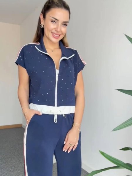 طقم قطني مع سترس