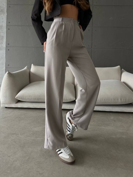 بنطلون رسمي عريض