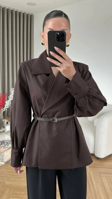 جاكيت صيفي انيق مع زنار خصر