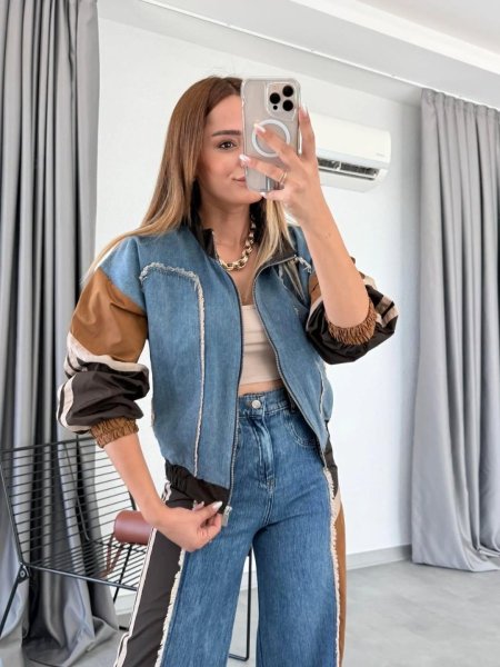 طقم جينز بتصميم عصري