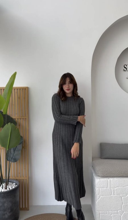 فستان صوف شتوي