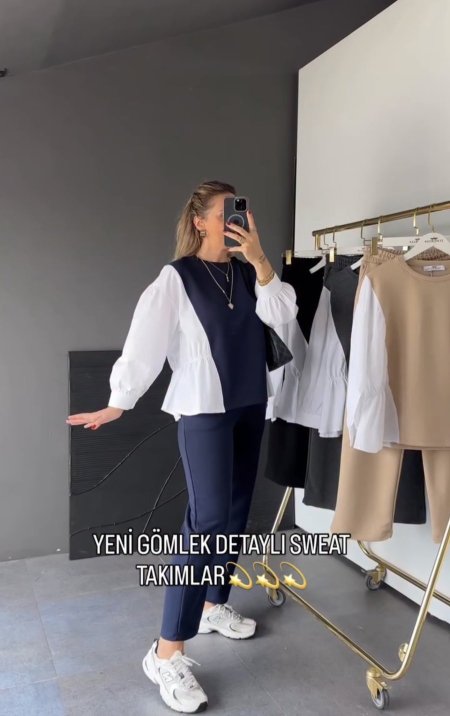 طقم ناعم مع أكمام ابيض