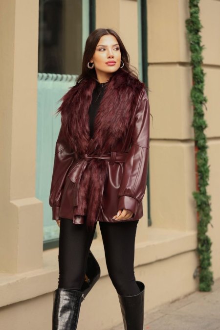 سترة جلد مع فرو فاخر